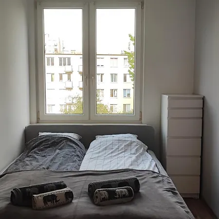 Apartment Lenki Metro Brodno Warsaw