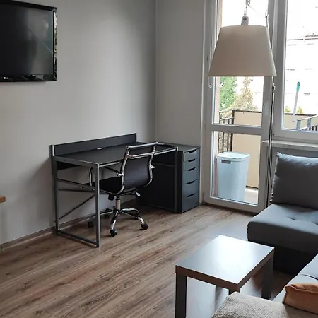 Apartment Lenki Metro Brodno *